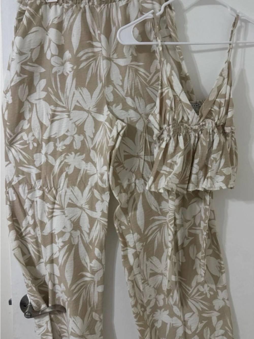 Haute Monde Beige and White Floral Jumpsuit Set